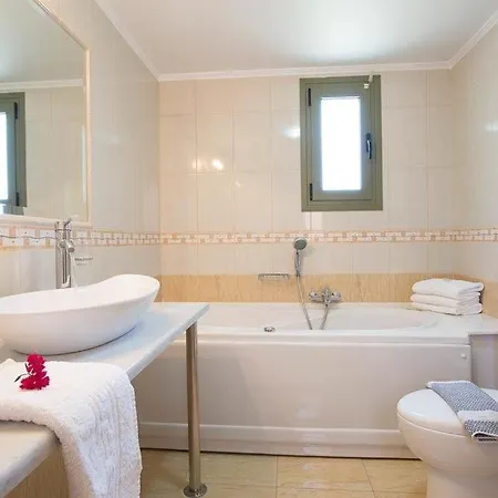 Sleeps 4 Pool Air Con Wifi Villa Katouna